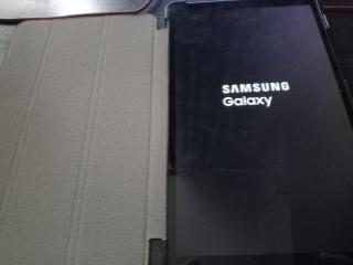 Планшет Samsung