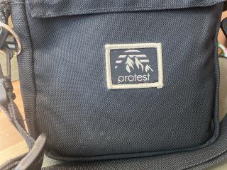 Сумка protest