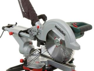 Торцовочная пила Metabo KGS305M